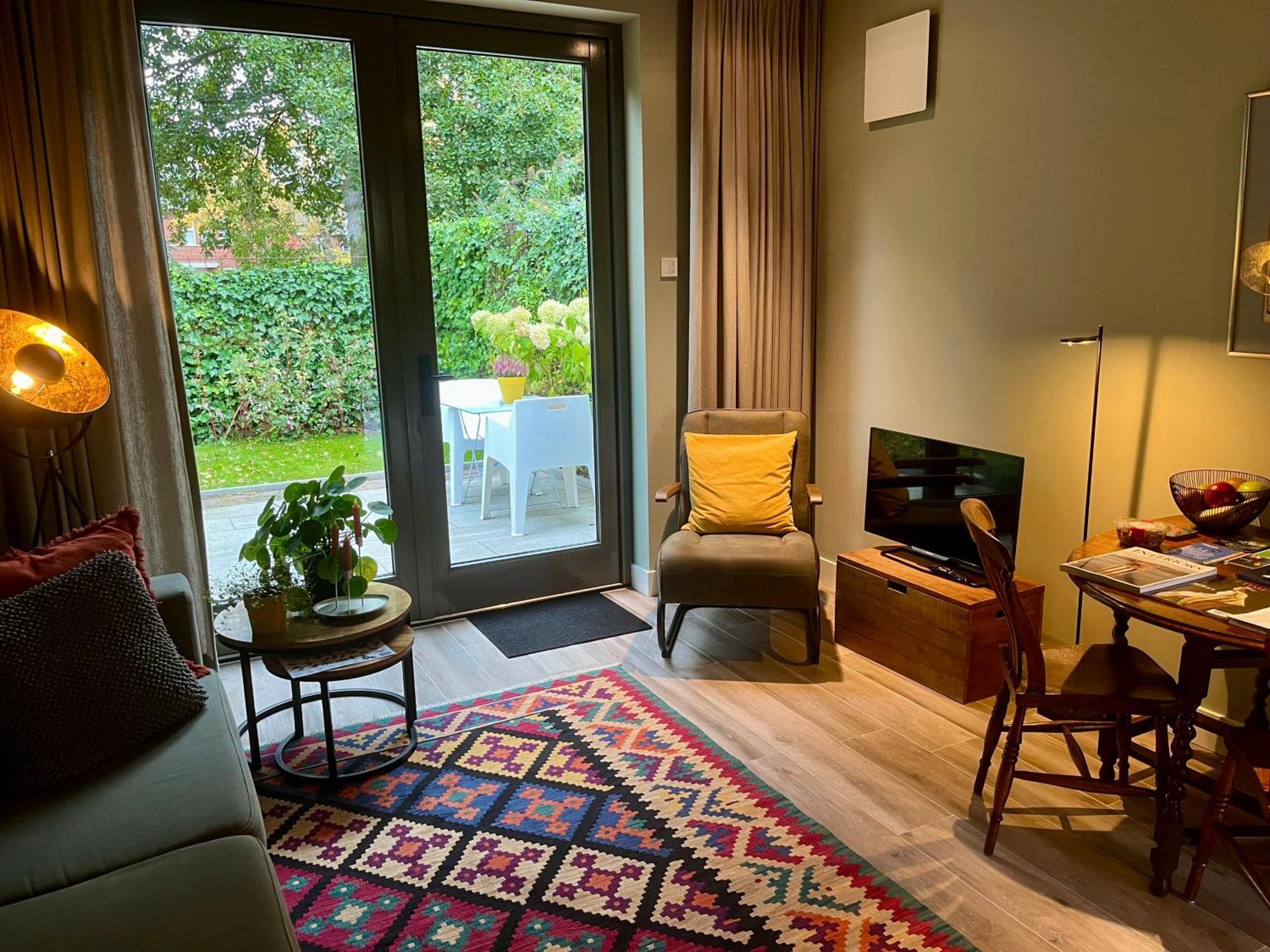 Luxe B&B "In De Schulp", Ontspan En Geniet Van Comfort En Stijl Amstelveen Dış mekan fotoğraf